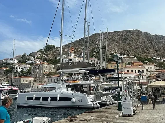 Bali 4.6 in Athens / Alimos Marina - image 1