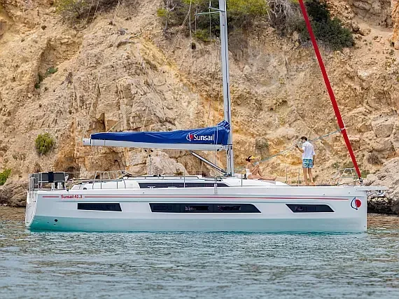 Dufour 41 in Marina Agana - image 1