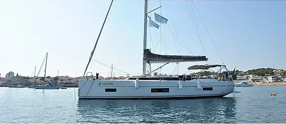 Bavaria C45 in Cascais / Marina de Cascais - image 1