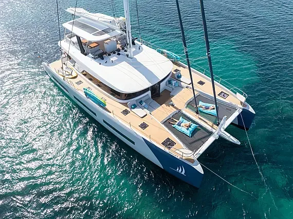 Lagoon Seventy 7 in Eden Island / Mahe, Victoria / Eden Island Marina - image 1