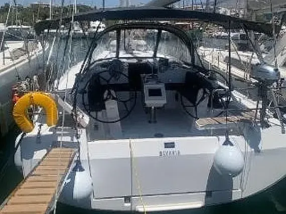 Bavaria C42 in Athens / Alimos Marina - image 1