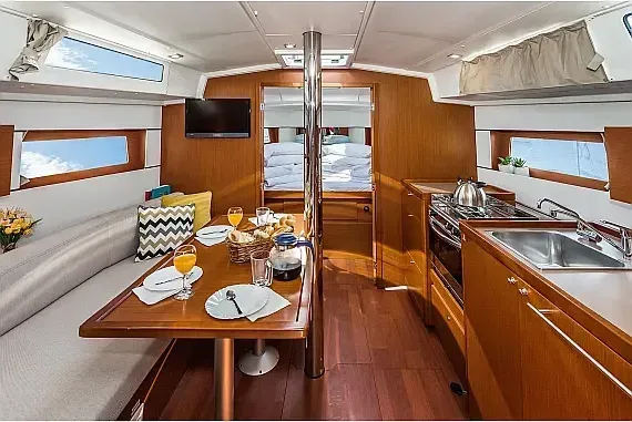 Oceanis 38.1 in Pomer / ACI Marina Pomer - image 1
