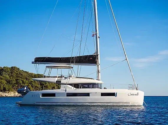 Lagoon 51 in Kaštel Gomilica / Marina Kaštela - image 1