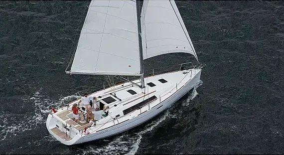 Oceanis 34 in Nieuwpoort / VVW-Nieuwpoort - image 1