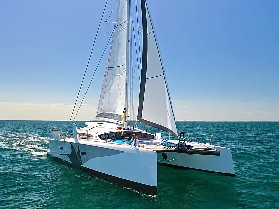 TS 42 in La Trinité-sur-Mer / Port de la Trinité-sur-Mer - image 1