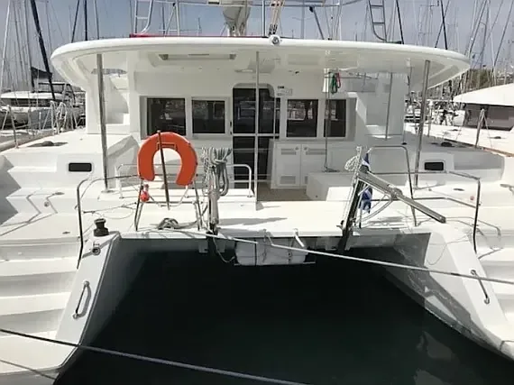 Lagoon 450 Fly in Lefkada / Port of Lefkas - image 1