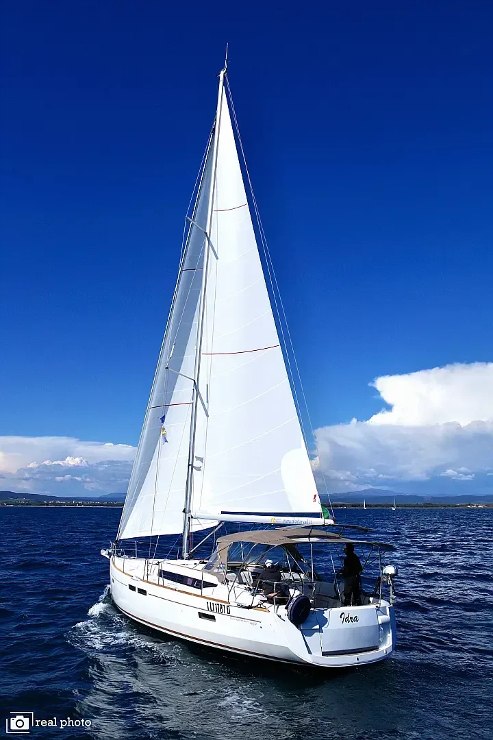Sun Odyssey 469 in Puntone / Marina di Scarlino - image 1