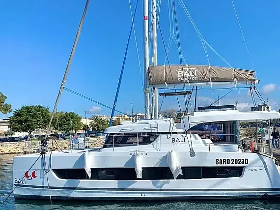 Bali Catspace in Sardinia / Cagliari / Marina di Cagliari - image 1