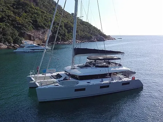 Lagoon 620 in Jacuecanga, Angra dos Reis (RJ) / BR Marinas Verolme - image 1