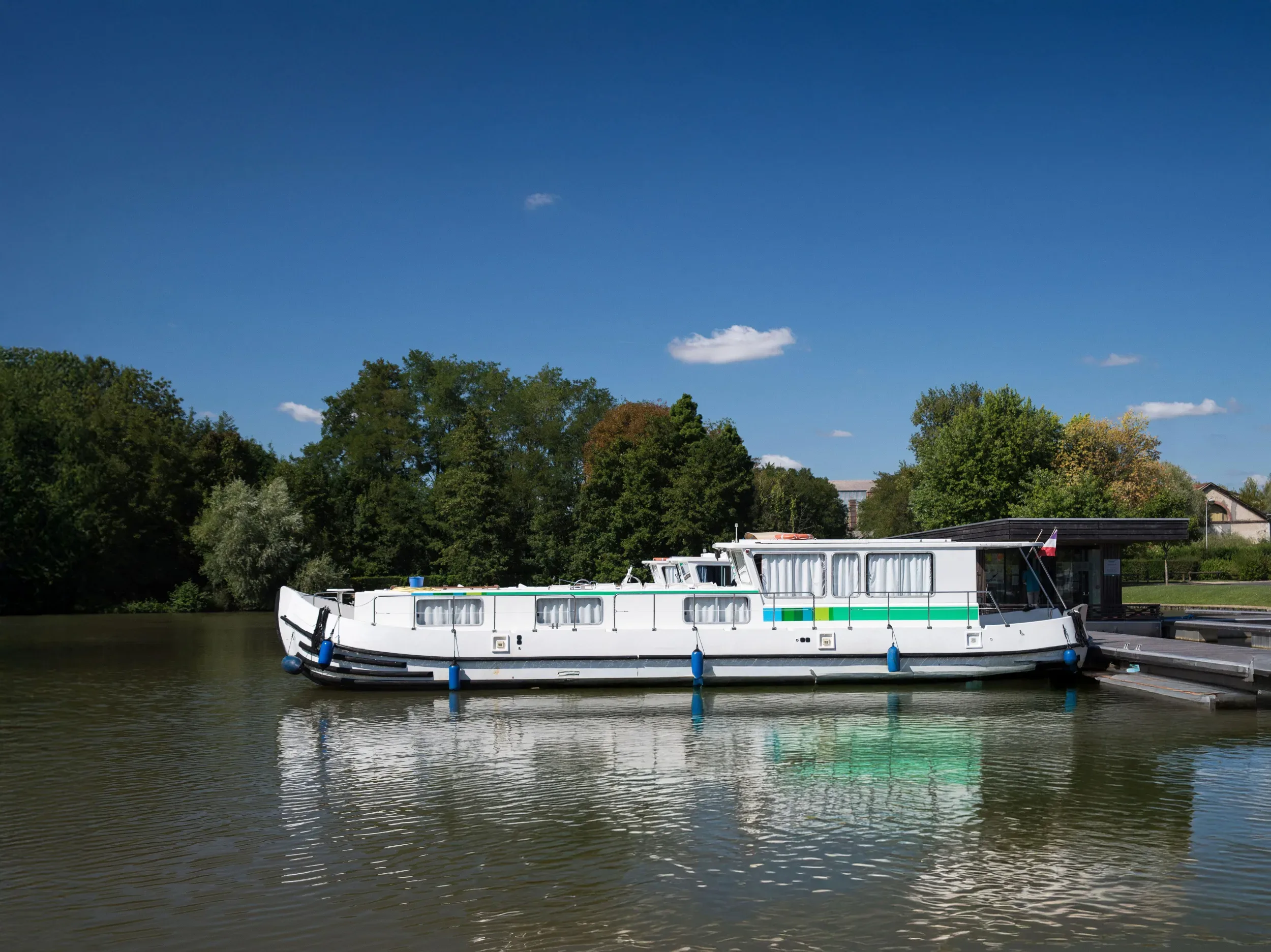Locaboat Pénichette 1500R