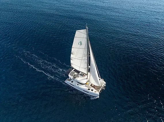 Lagoon 38 in Rogoznica / Marina Frapa - image 1