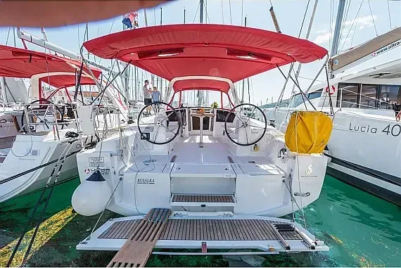 Oceanis 38 in Pomer / ACI Marina Pomer - image 1