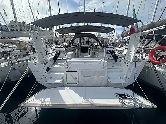 Dufour 48 in Procida / Marina di Procida - image 1