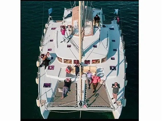 Lagoon 450 Fly in Naples / Darsena Acton - image 1