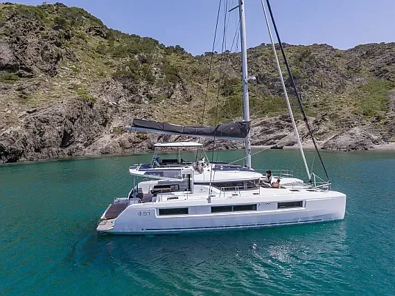 Lagoon 51 in Eden Island / Mahe, Victoria / Eden Island Marina - image 1
