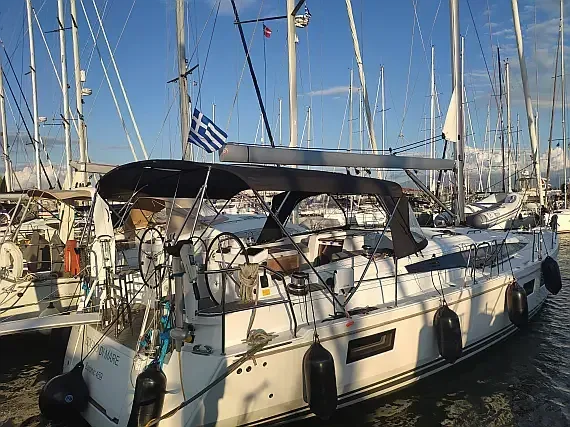 Jeanneau 51 in Preveza Marina - image 1