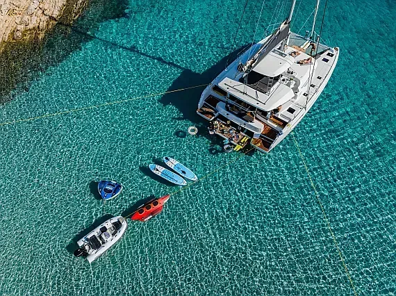 Lagoon 50 in Lefkada / Port of Lefkas - image 1