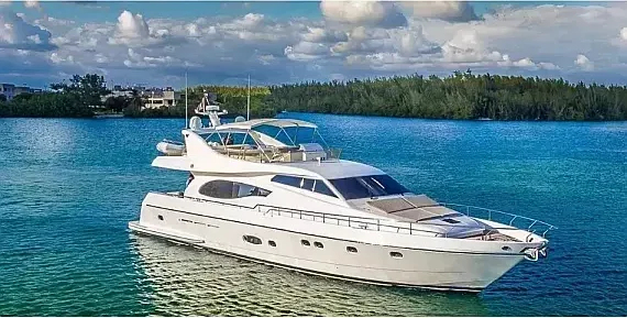 Ferretti 730 in Sicily / Riposto - image 1