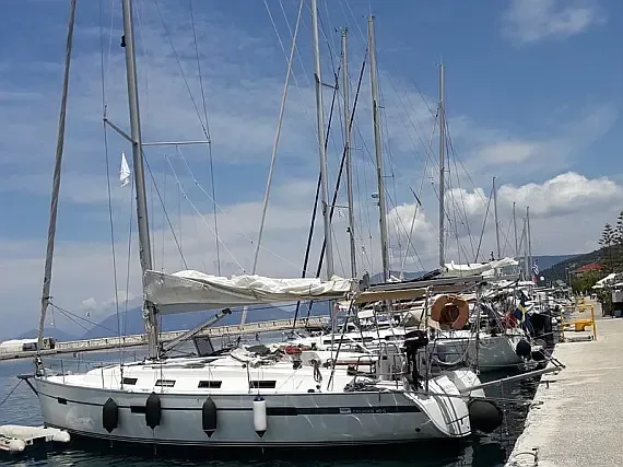 Bavaria 40 Cruiser S in Kefalonia / Sami Port - image 1