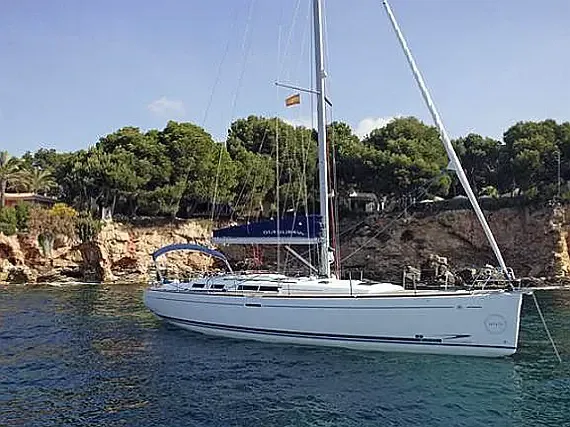 Dufour 455 in Malta / Kalkara Marina - image 1