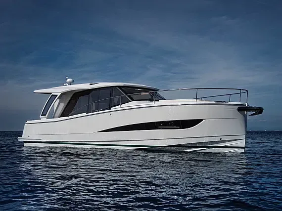 Greenline 39 in Posgrunn / Porsgrunn guest harbour - image 1