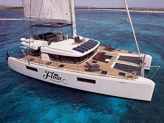 Lagoon 52 in Ibiza / Sant Antoni de Portmany Port - image 1