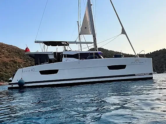 Lucia 40 in Orhaniye / Turgut Köyü - image 1