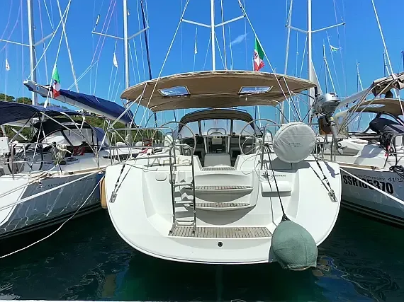 Jeanneau 53 in Sardinia / Portisco / Marina di Portisco - image 1