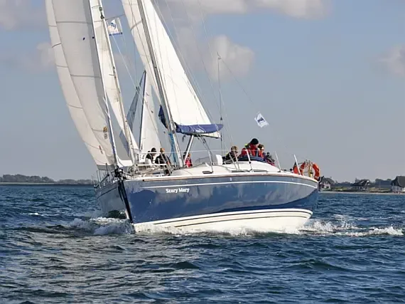Hanse 370 in Altefähr Harbor - image 1