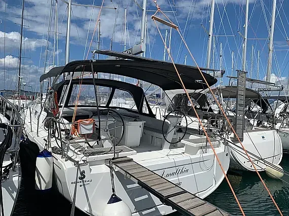 Oceanis 46.1 in Lefkada / Marina Perigiali - image 1