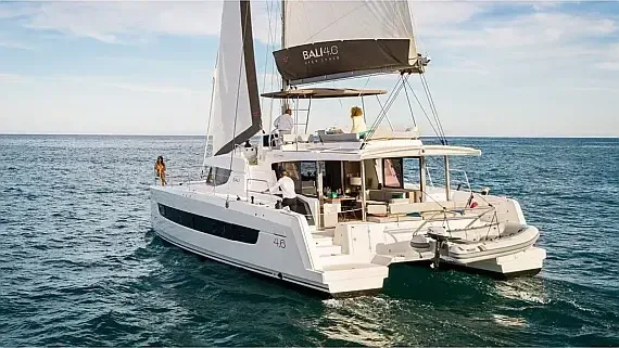 Bali 4.6 in Ibiza / Sant Antoni de Portmany Port - image 1
