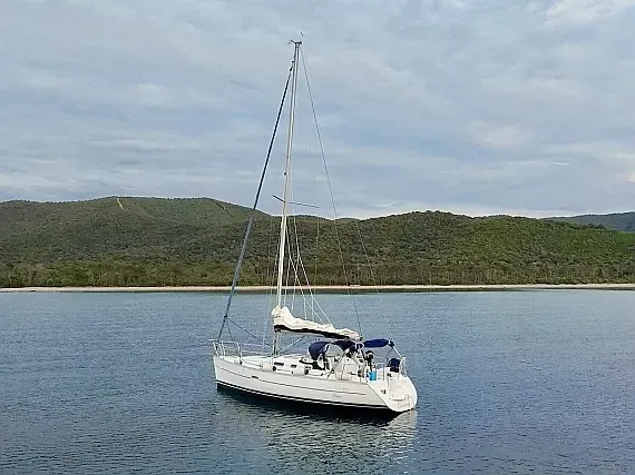 Oceanis 323 in Punta Ala - image 1