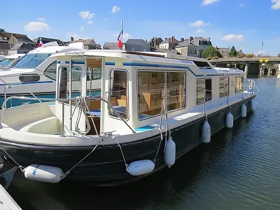Eau Claire 1130 in Sablé-sur-Sarthe - image 1