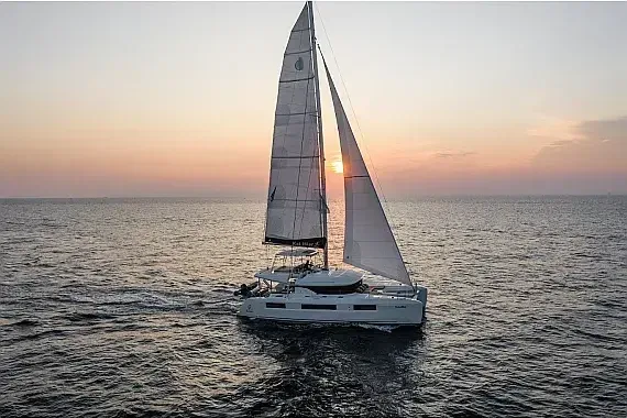 Lagoon 50 in Athens / Alimos Marina - image 1