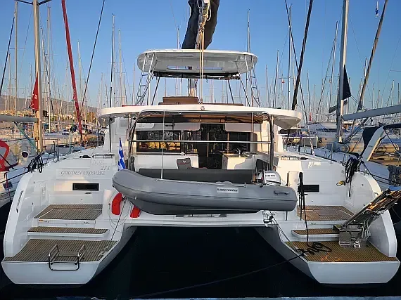 Lagoon 46 in Athens / Alimos Marina - image 1