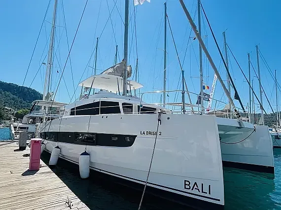 Bali 5.4 in Fethiye / Yacht Classic Hotel - image 1