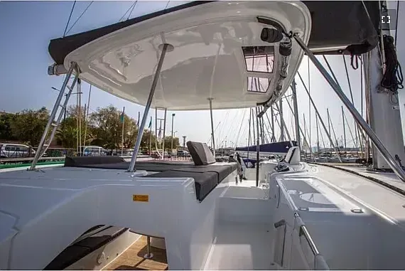 Lagoon 46 in Corsica / Propriano / Port of Propriano - image 1