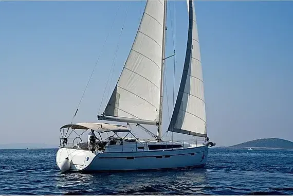 Bavaria 46 Cruiser in Murter / Marina Hramina - image 1