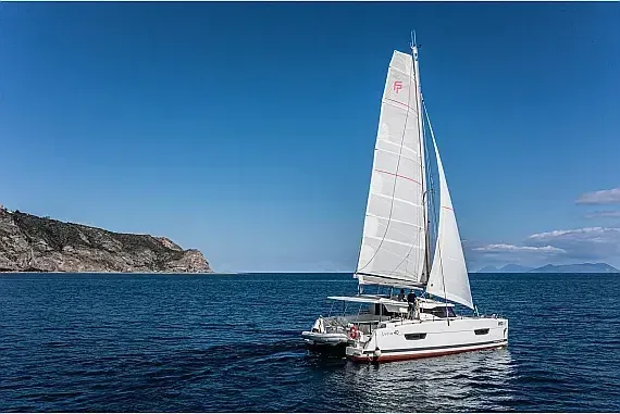 Lucia 40 in Sicily / Furnari / Marina Portorosa - image 1