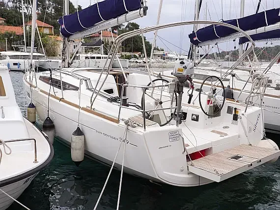 Sun Odyssey 349 in Šolta / Rogač - image 1