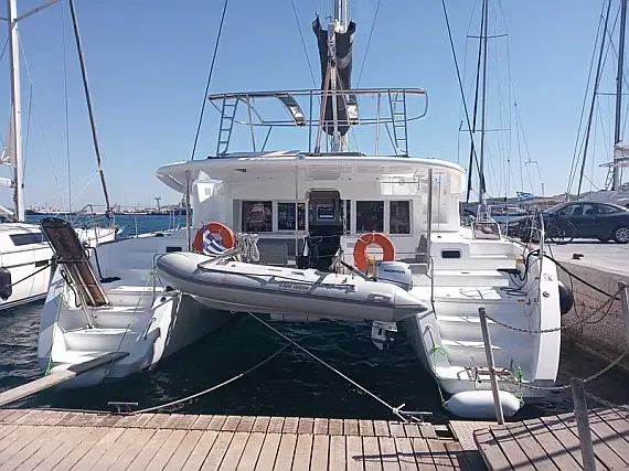 Lagoon 450 Fly in Lavrion Main Port - image 1