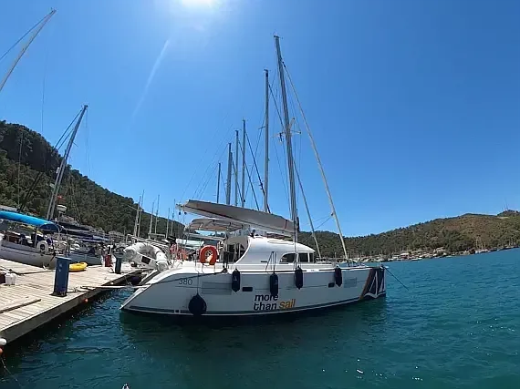 Lagoon 380 in Fethiye / Yacht Club Mai - image 1