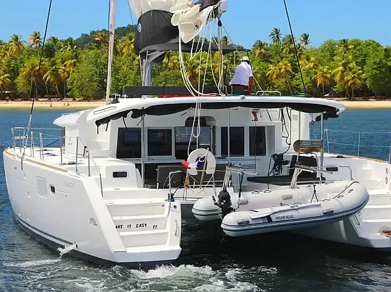 Lagoon 450 in Martinique / Le Marin - image 1
