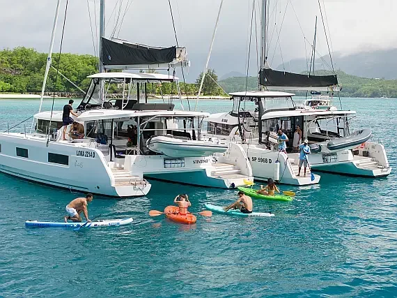 Lagoon 46 in Eden Island / Mahe, Victoria / Eden Island Marina - image 1