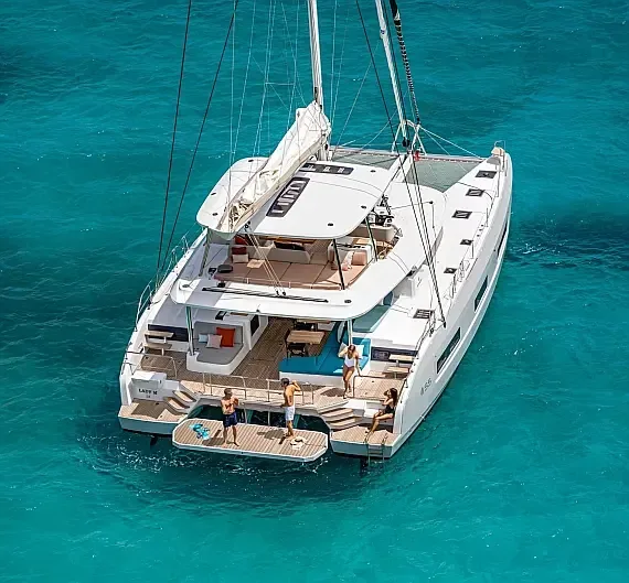 Lagoon 55 in Sicily / Trapani - image 1