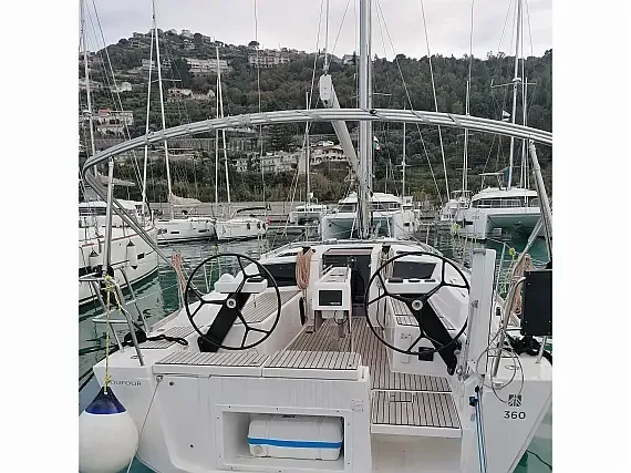 Dufour 360 Grand Large in Sicily / Capo d'Orlando Marina - image 1