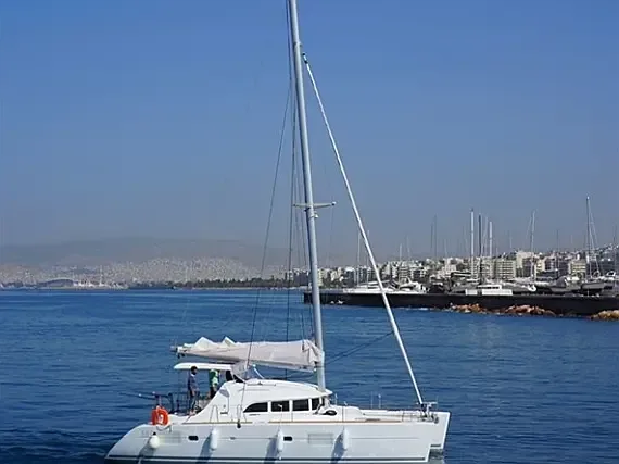 Lagoon 380 S2 in Corfu / Gouvia / D-Marin Marina Gouvia - image 1