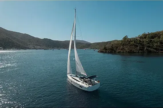 Bavaria C38 in Fethiye / Yes Marina - image 1
