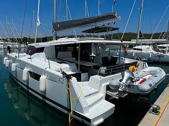 Astréa 42 in Pula / Marina Polesana - image 1