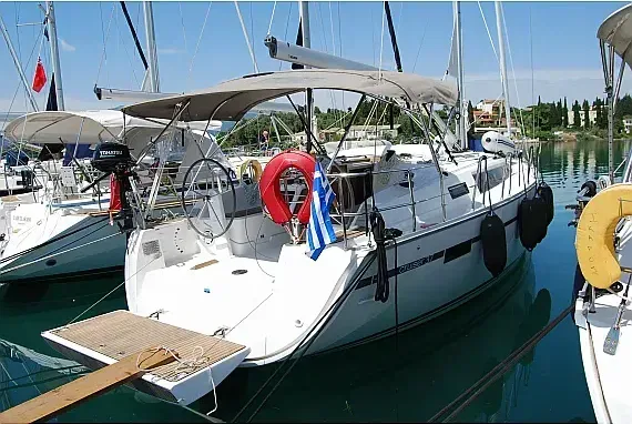 Bavaria Cruiser 37 in Corfu / Gouvia / D-Marin Marina Gouvia - image 1